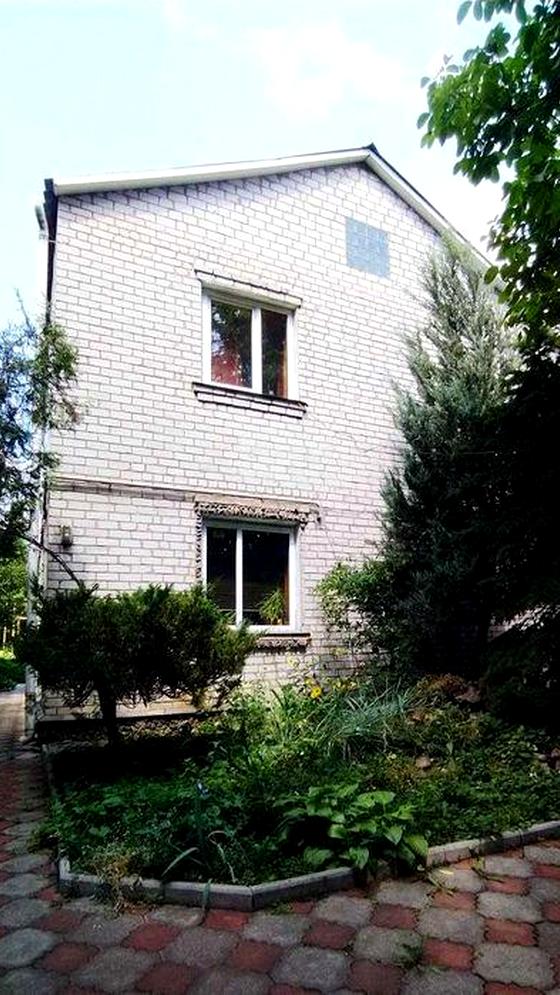 Транспортна вулиця