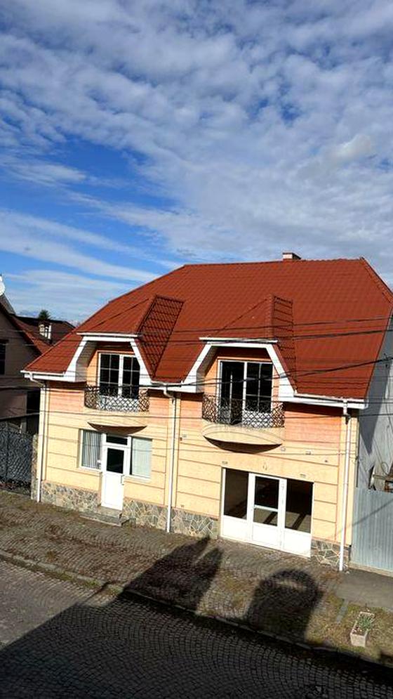 вулиця Ольги Кобилянської, 4