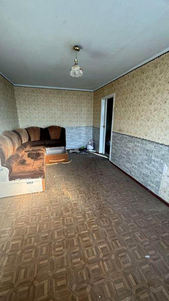 Текстильників проспект, 15