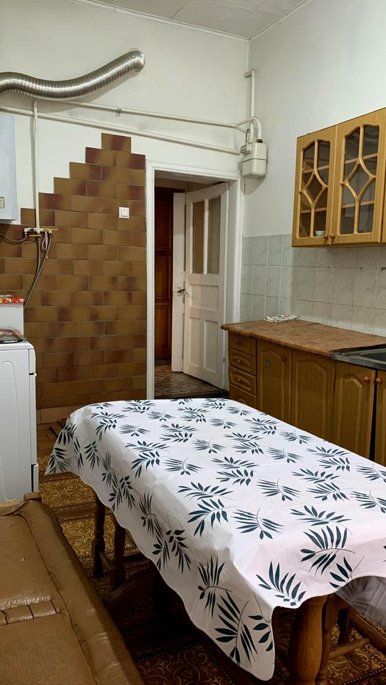 вулиця Степана Бандери, 14