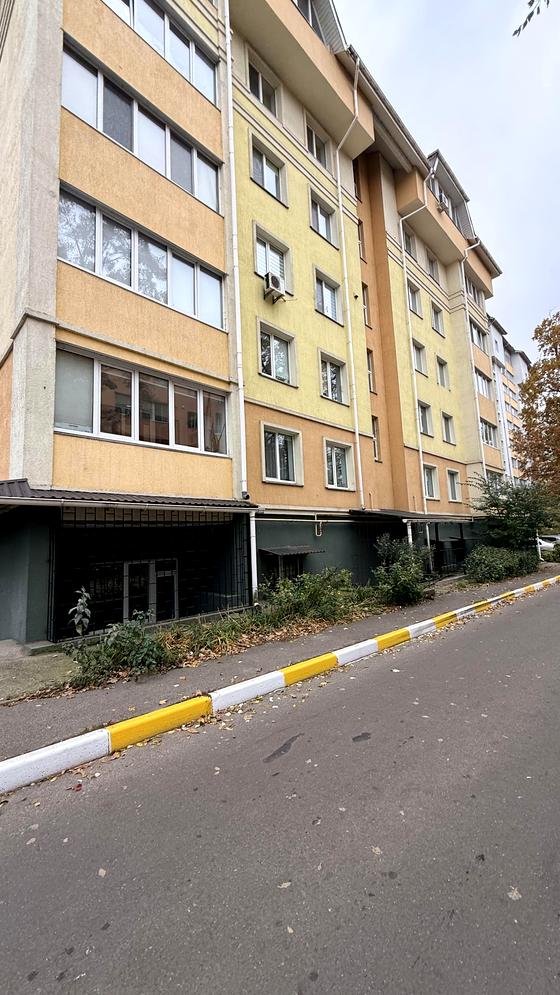 вул. Мінеральна, 37