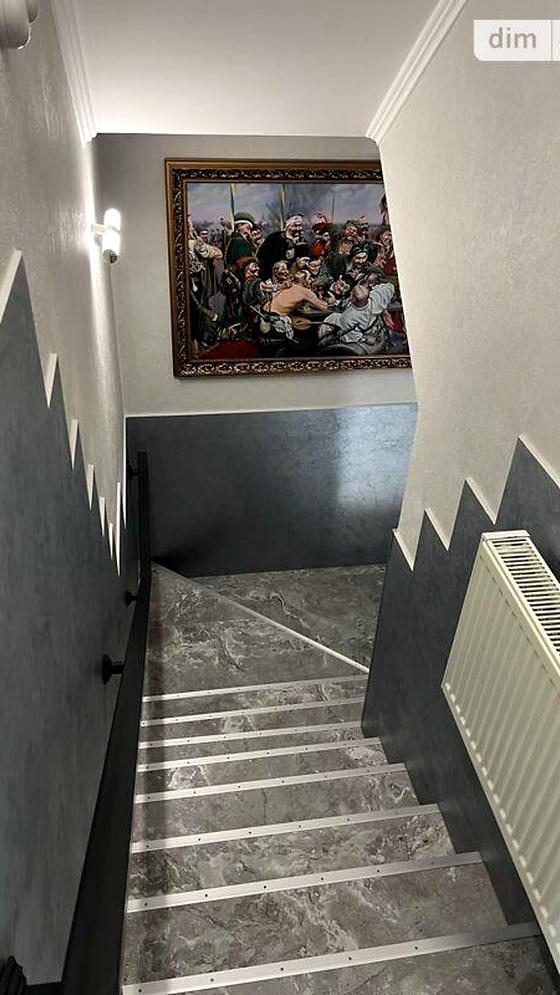 вулиця Андрея Шептицького, 63