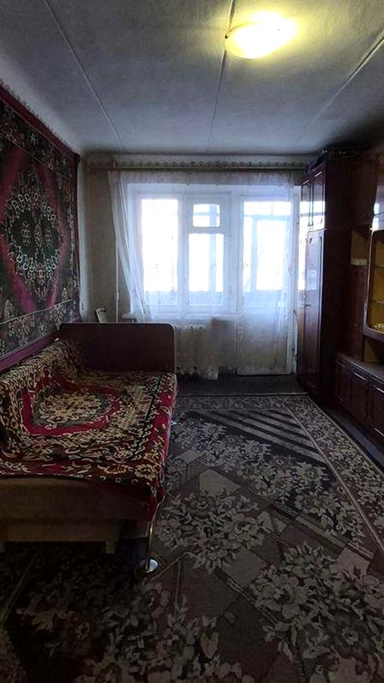 Промениста вулиця, 4