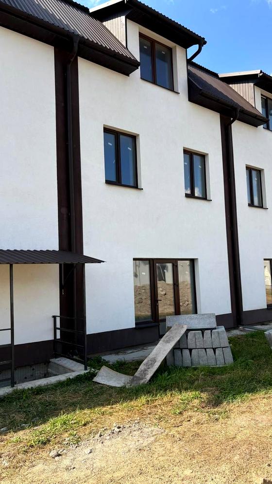 вулиця Захисників України