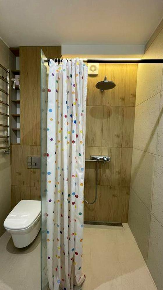 вулиця Степана Бандери, 12