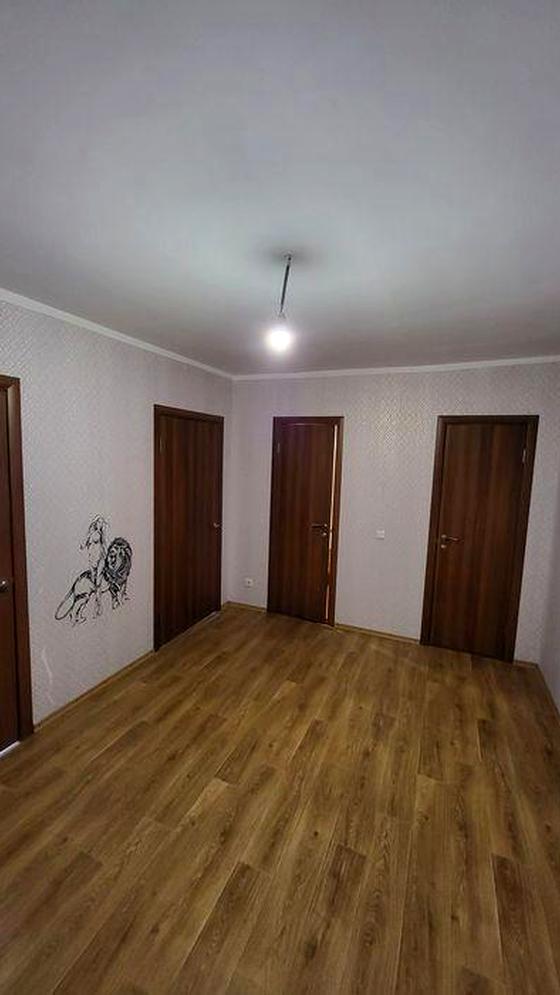 проспект Металургів, 40а