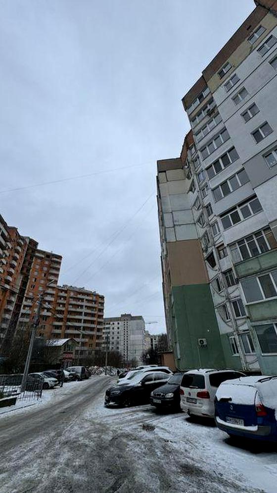Київська вулиця, 166