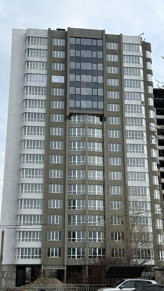 вул. Грушевського, 110