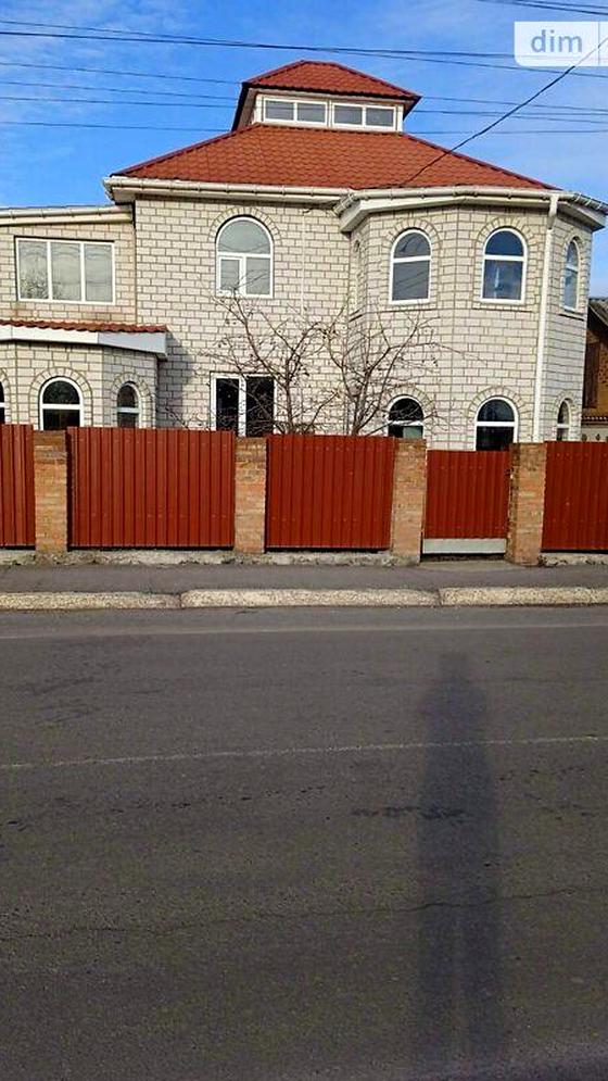 вулиця Вадима Нестерчука, 48