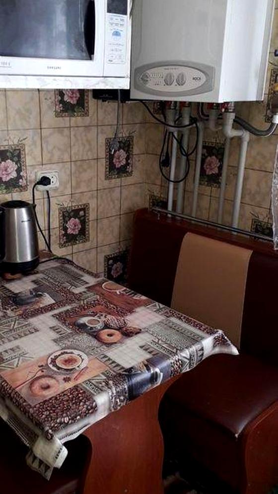 вулиця Захисників України, 22