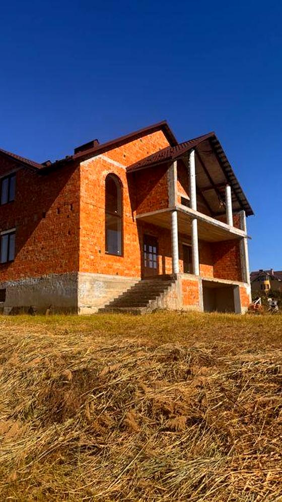 вулиця Костянтина Томащука, 10