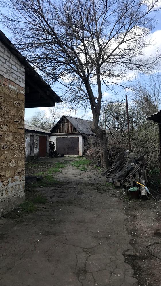 Каштанова вулиця, 25