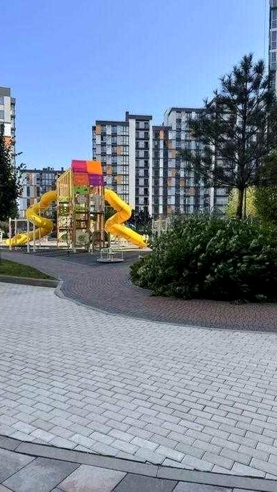 Європейська вулиця, 32