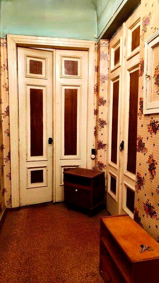 вулиця Миру, 20