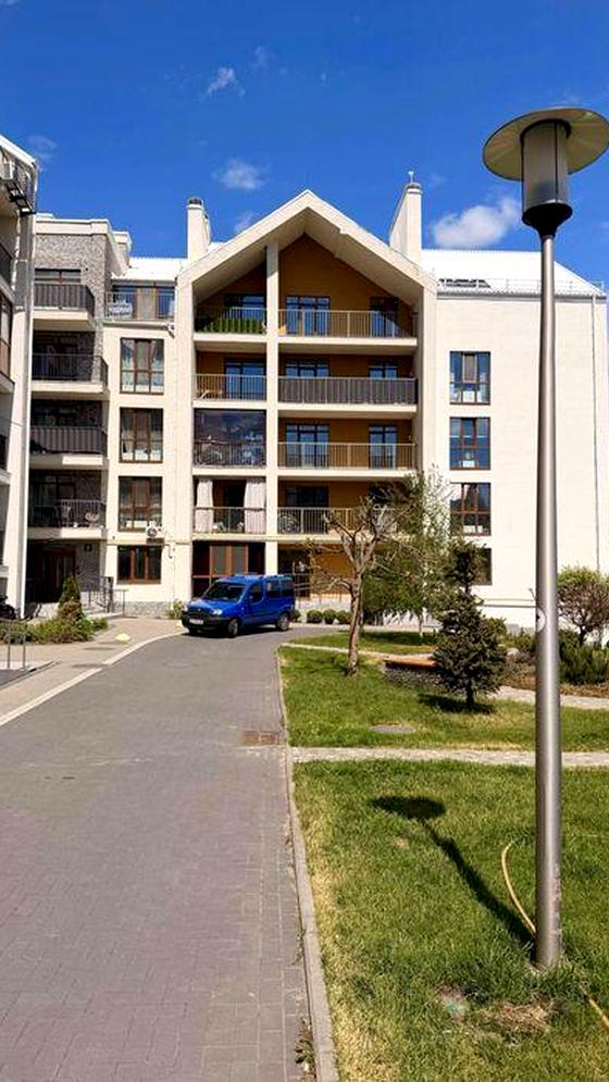 вул. Богдана Хмельницького, 1з