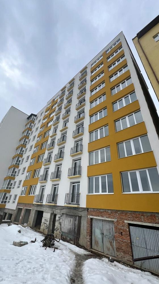 вулиця Демʼянів Лаз, 24