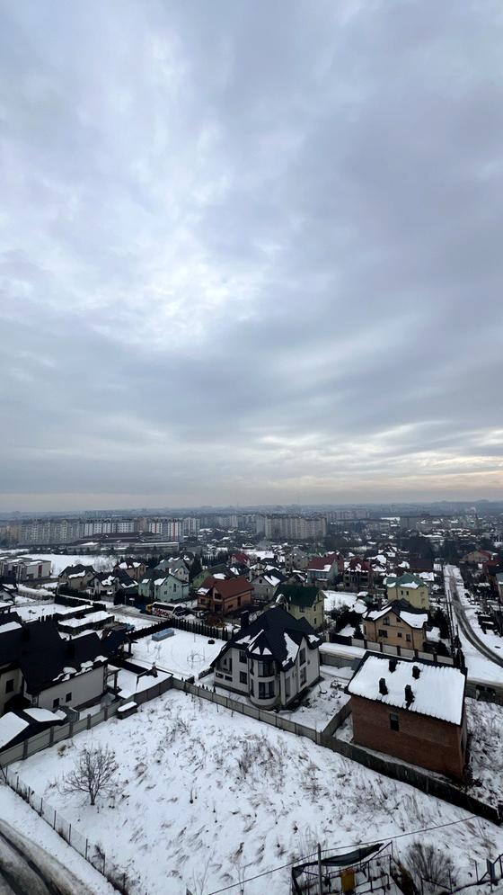 вулиця Демʼянів Лаз, 24