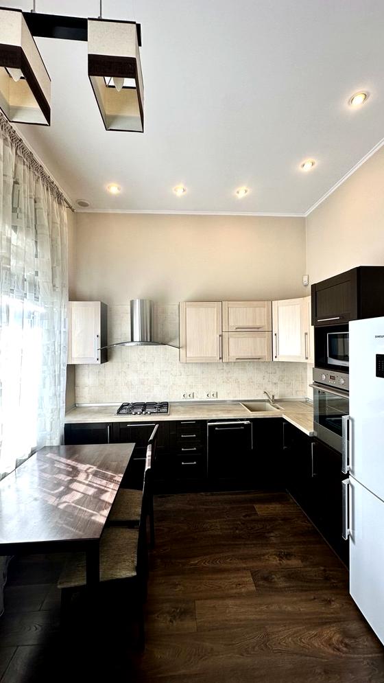 Велика Житомирська вулиця, 31