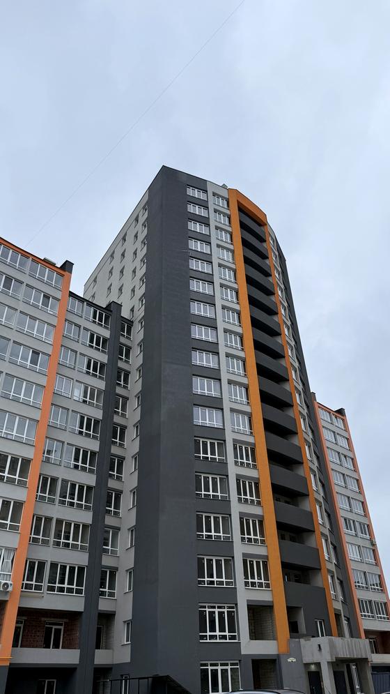 Харківська вулиця, 37 к1