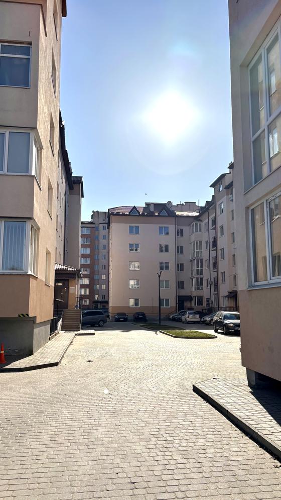 вулиця Симона Петлюри, 9