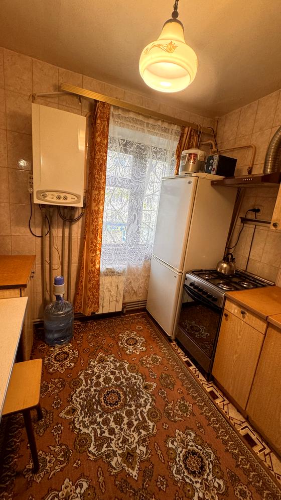 вулиця Захисників України, 22