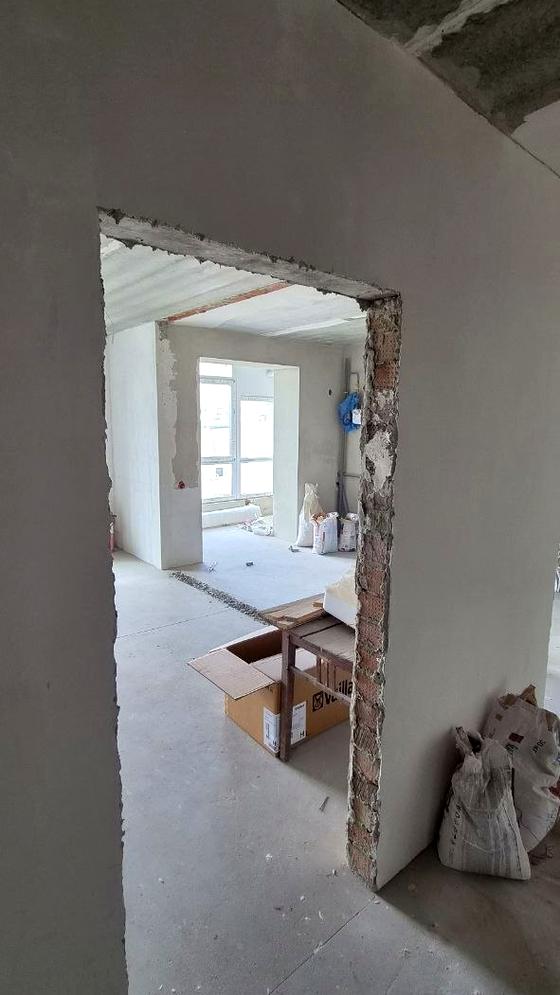 Пасічна вулиця, 8