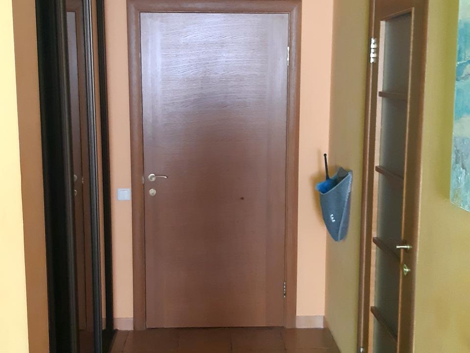 1739761829830983