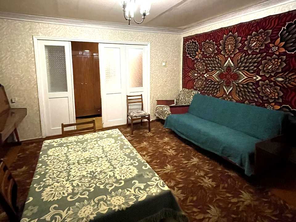 1852046777465658