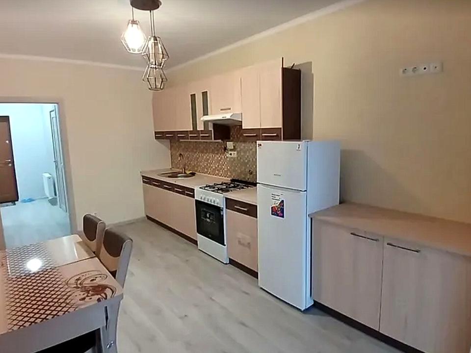 1852918855888344