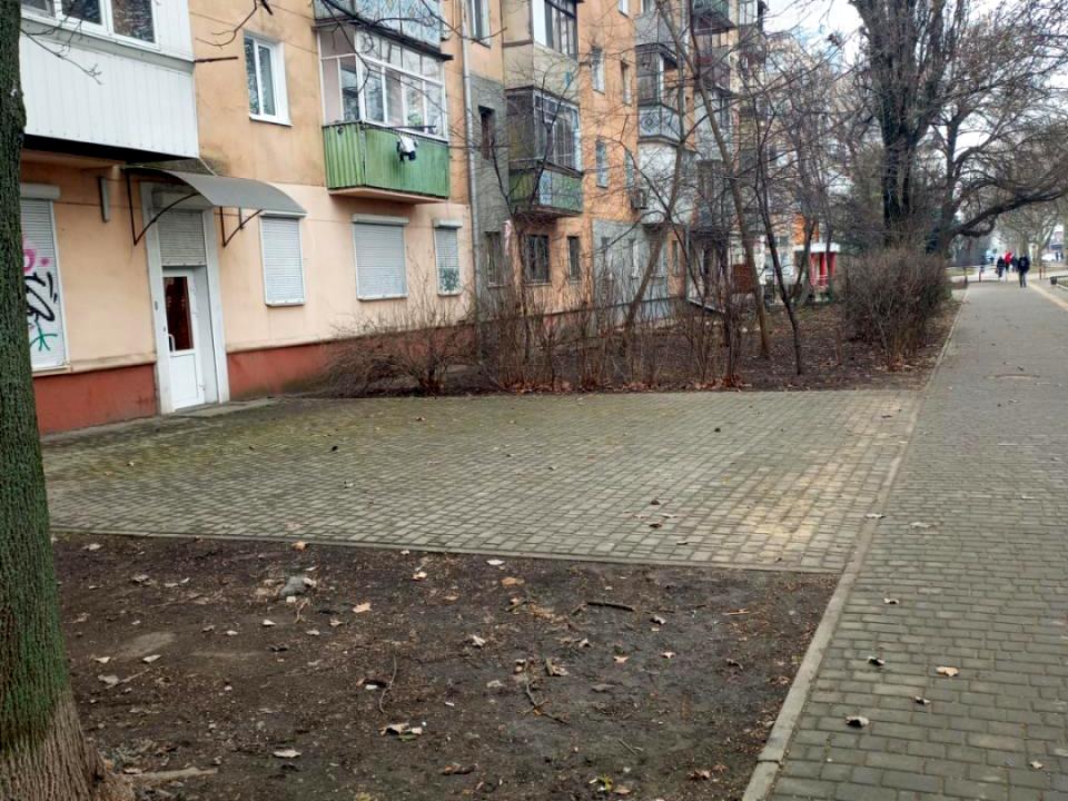 1855564807571565