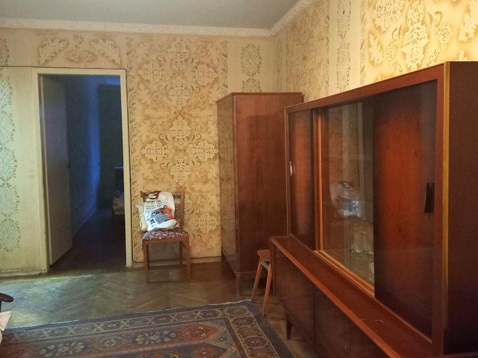 1856032652984332