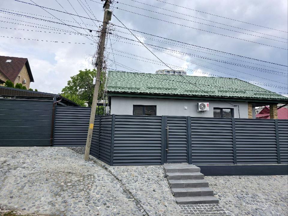 1856461947323237