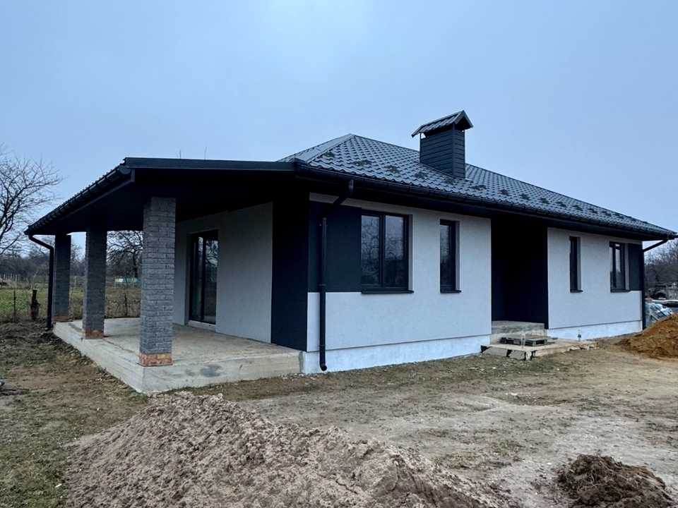 1857861050946846