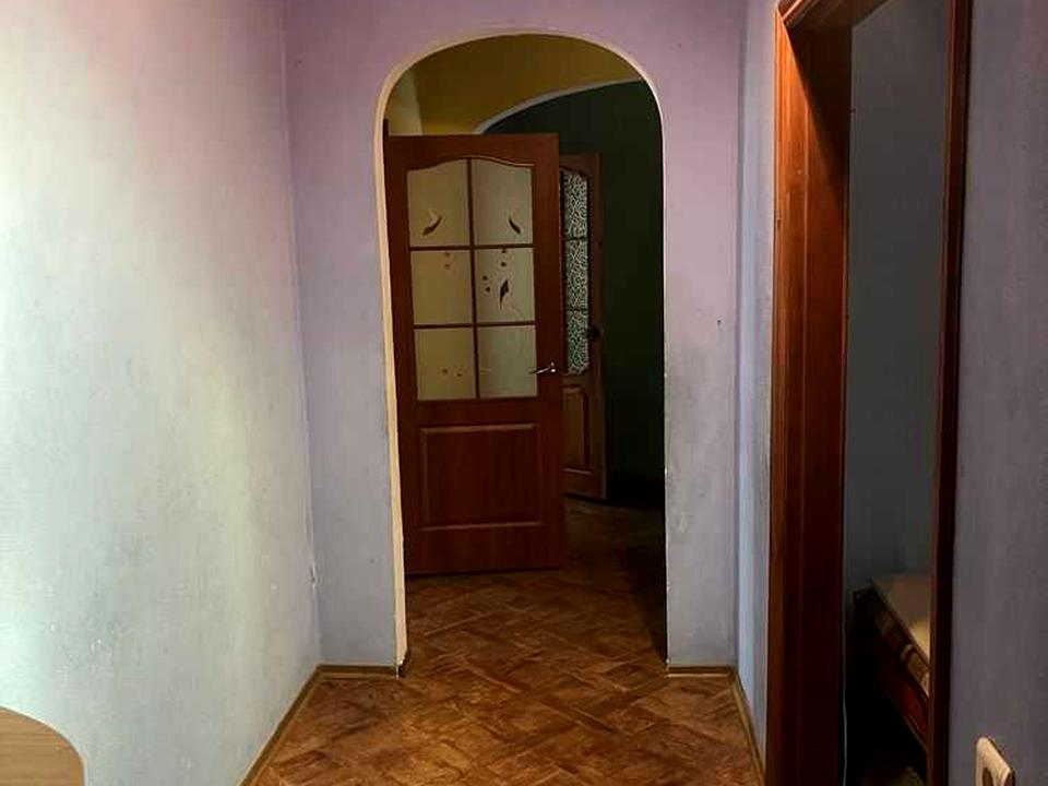 1858728895709701