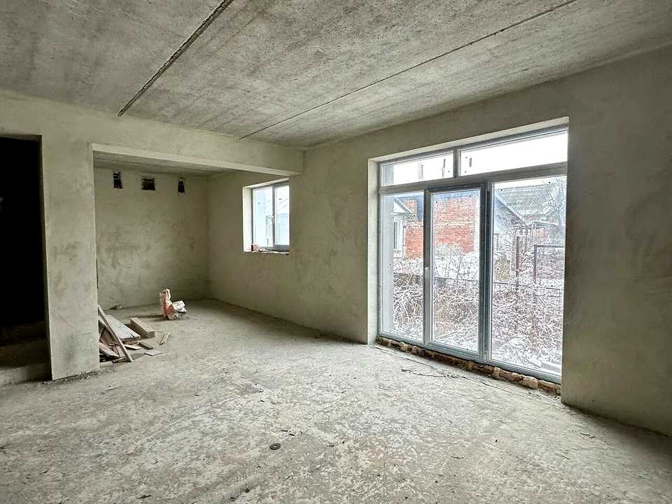 1858905748967673