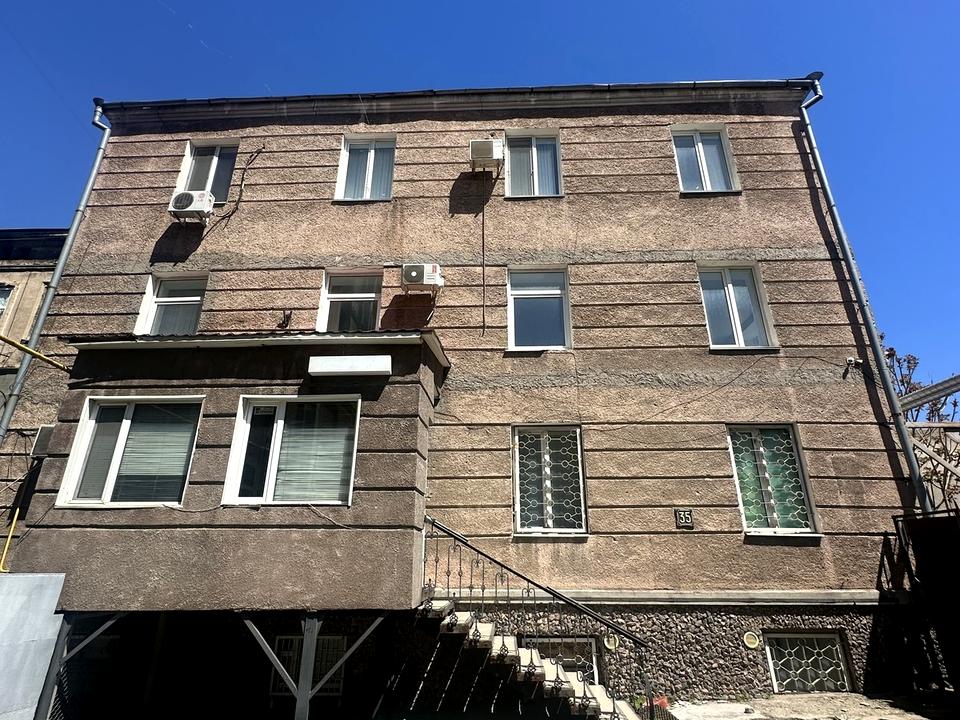 1859272907277368