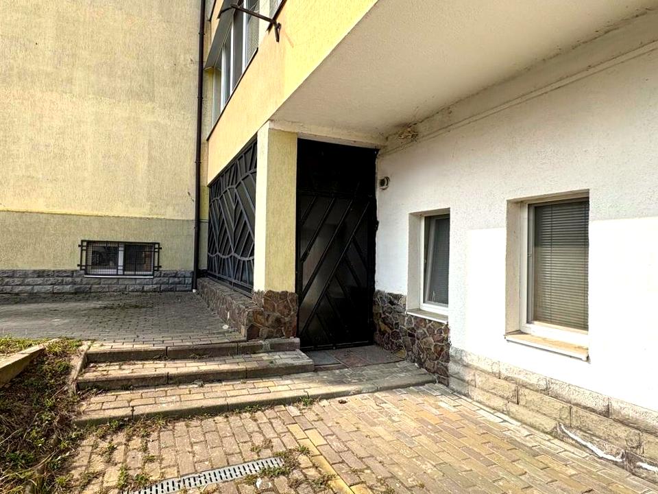 1859920957159578