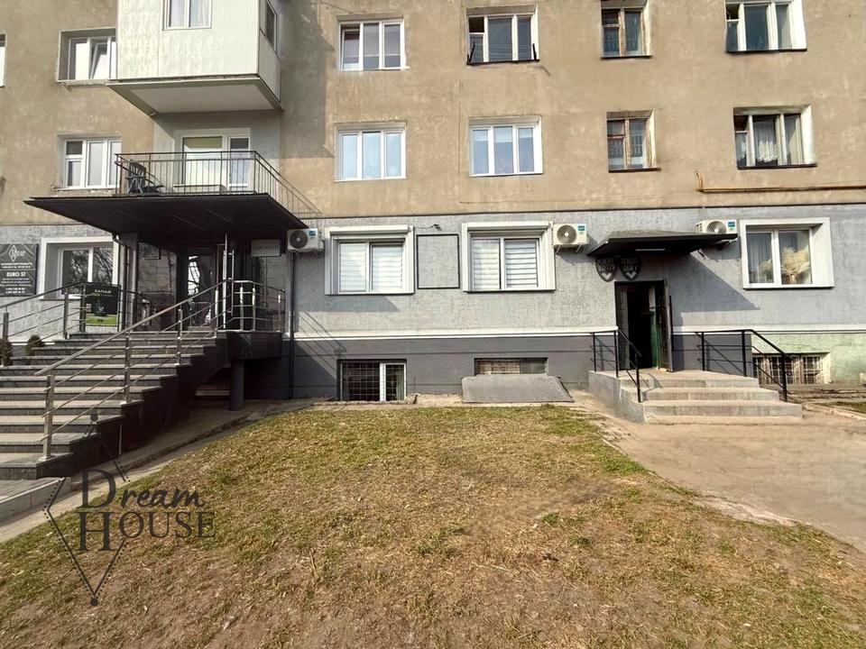 1860001680067751
