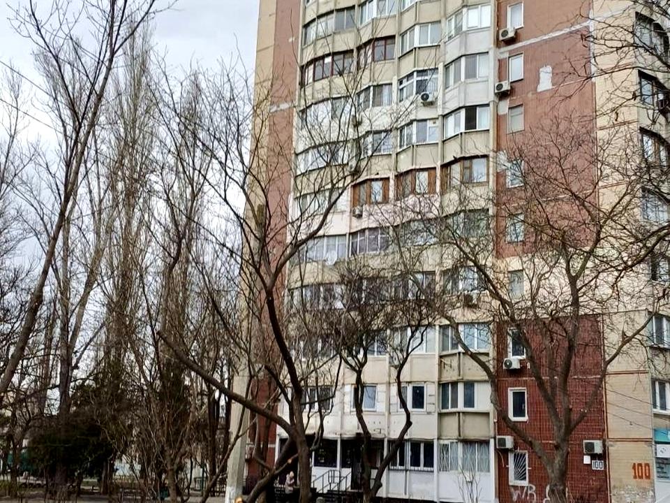 1860068055598431