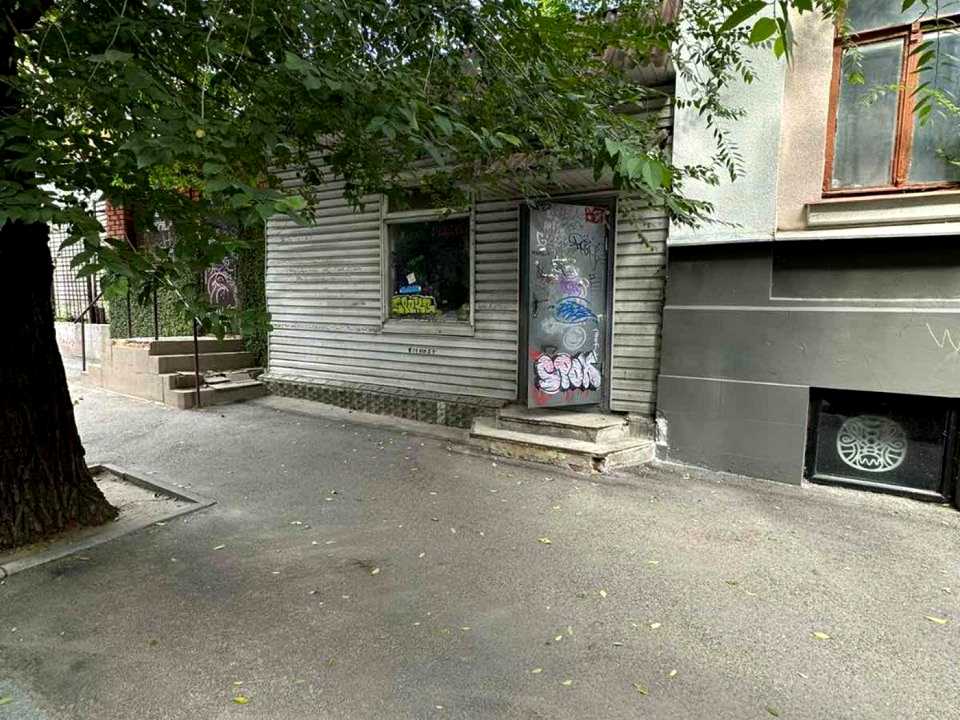 1861366394513554