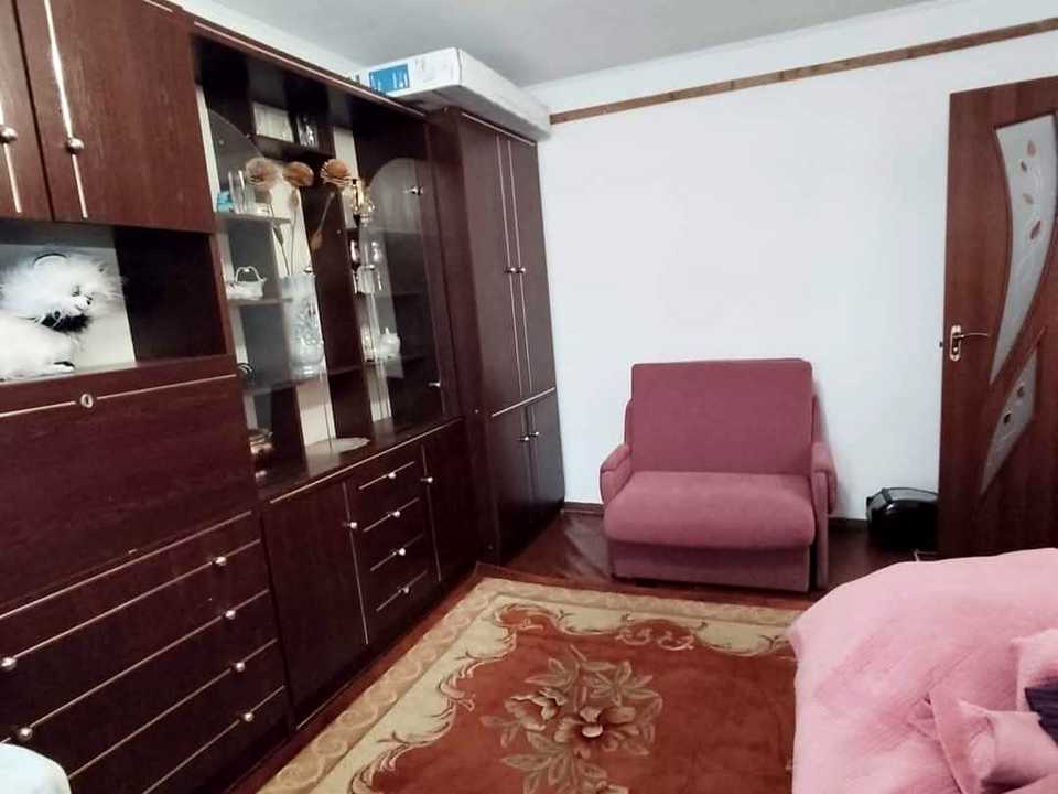 1861893874189783