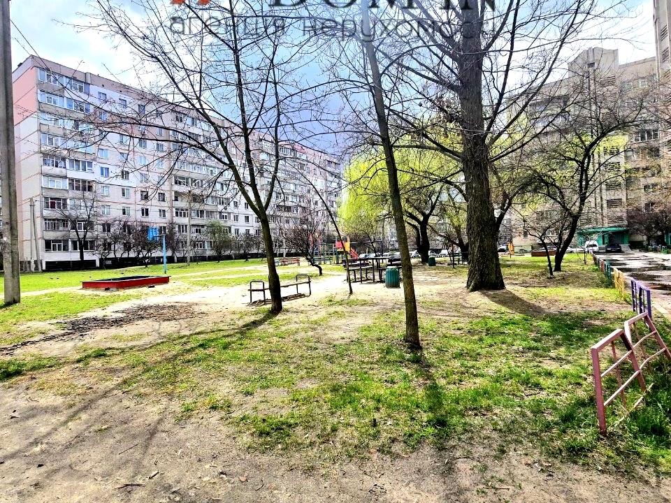 1862083890468852