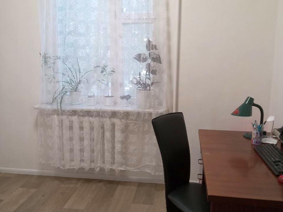 1862802866558771