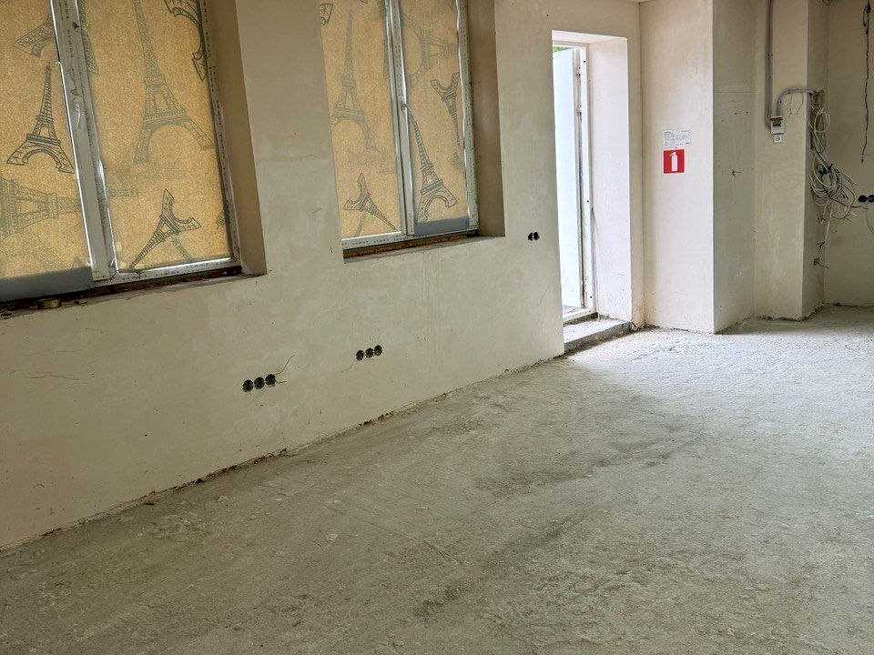 1863060739713007