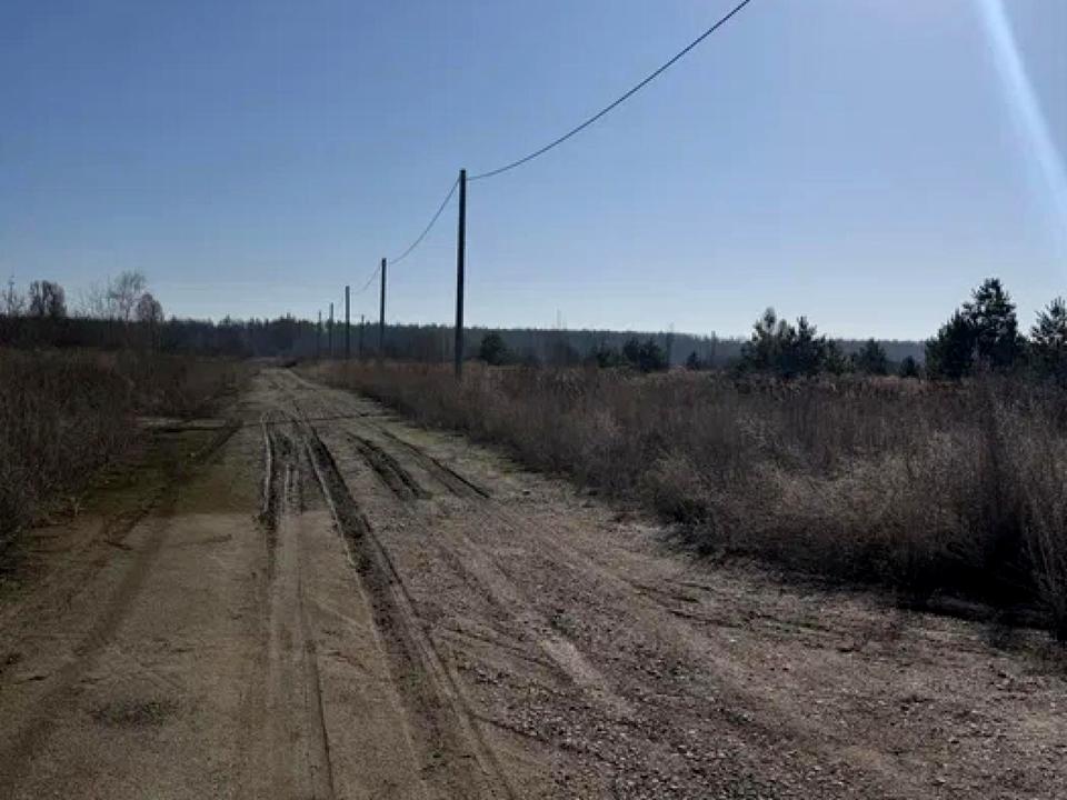 1863159853662872
