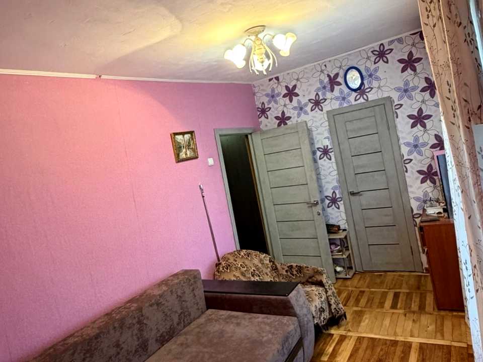 1863165606460082