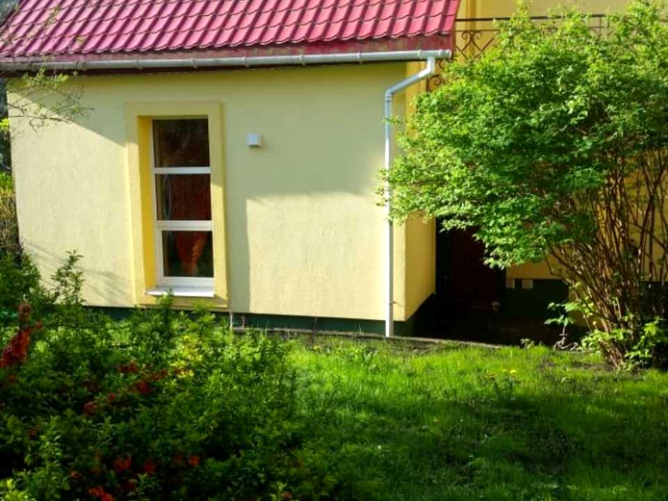 1863359468968456