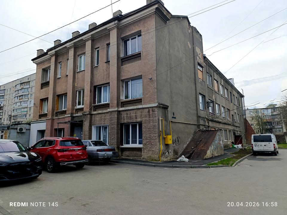 1863555879325437