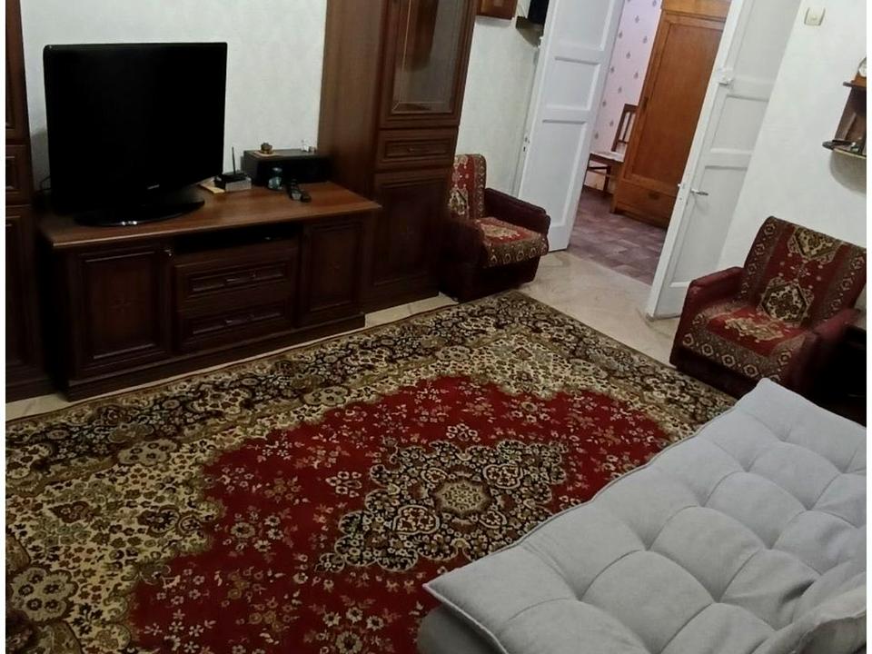 1863788994140271