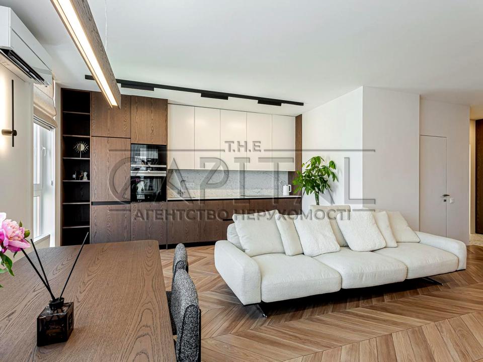 1864070607693658